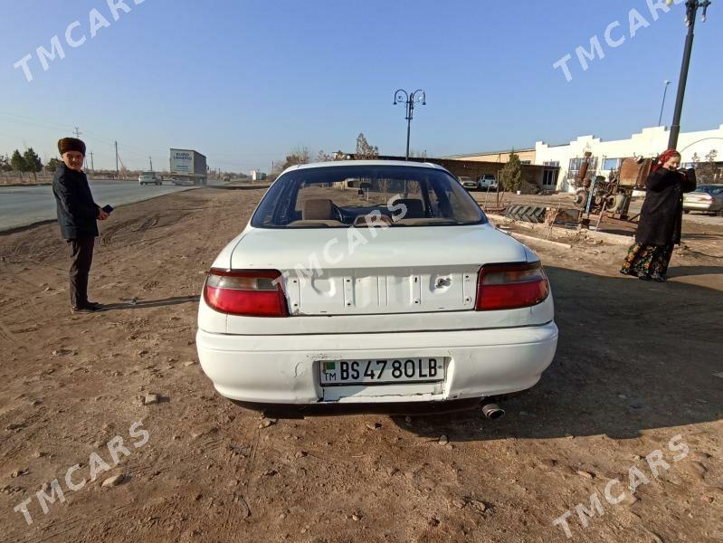 Toyota Carina 1994 - 40 000 TMT - Халач - img 2