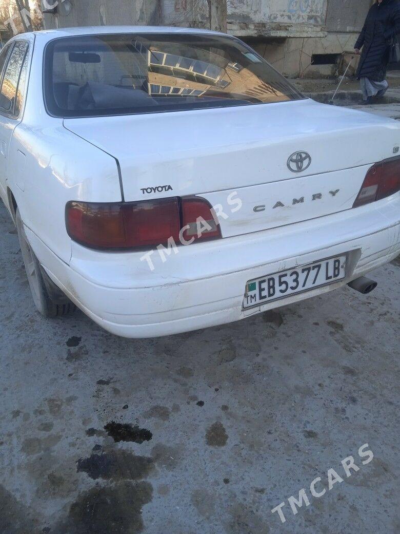 Toyota Camry 1995 - 80 000 TMT - Seýdi - img 3