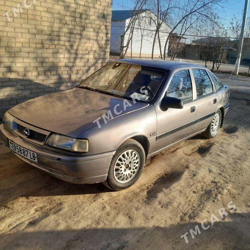 Opel Vectra 1990 - 18 000 TMT - Сакар - img 2