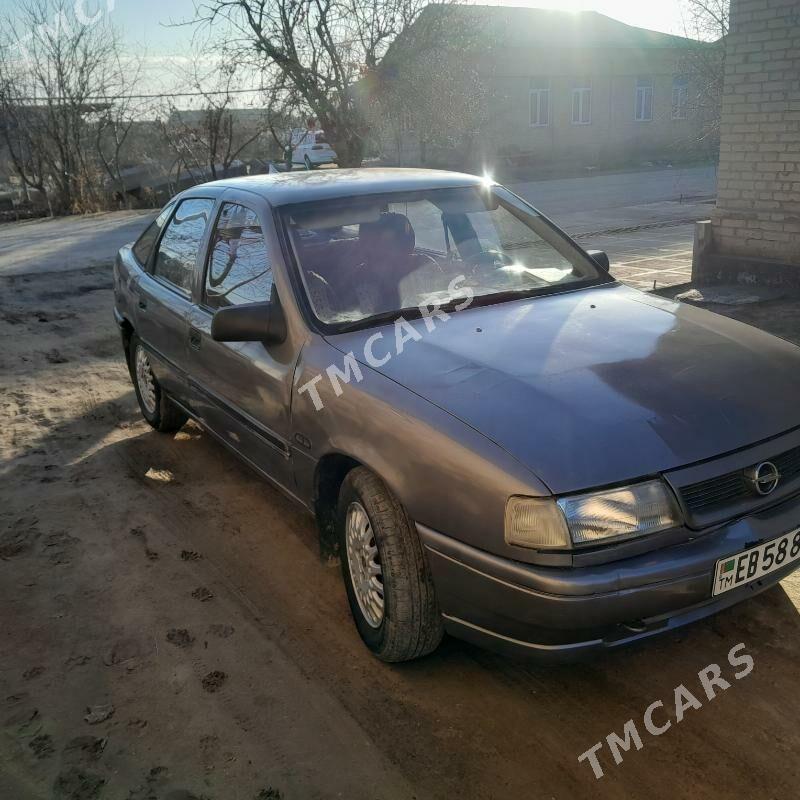 Opel Vectra 1990 - 18 000 TMT - Сакар - img 4