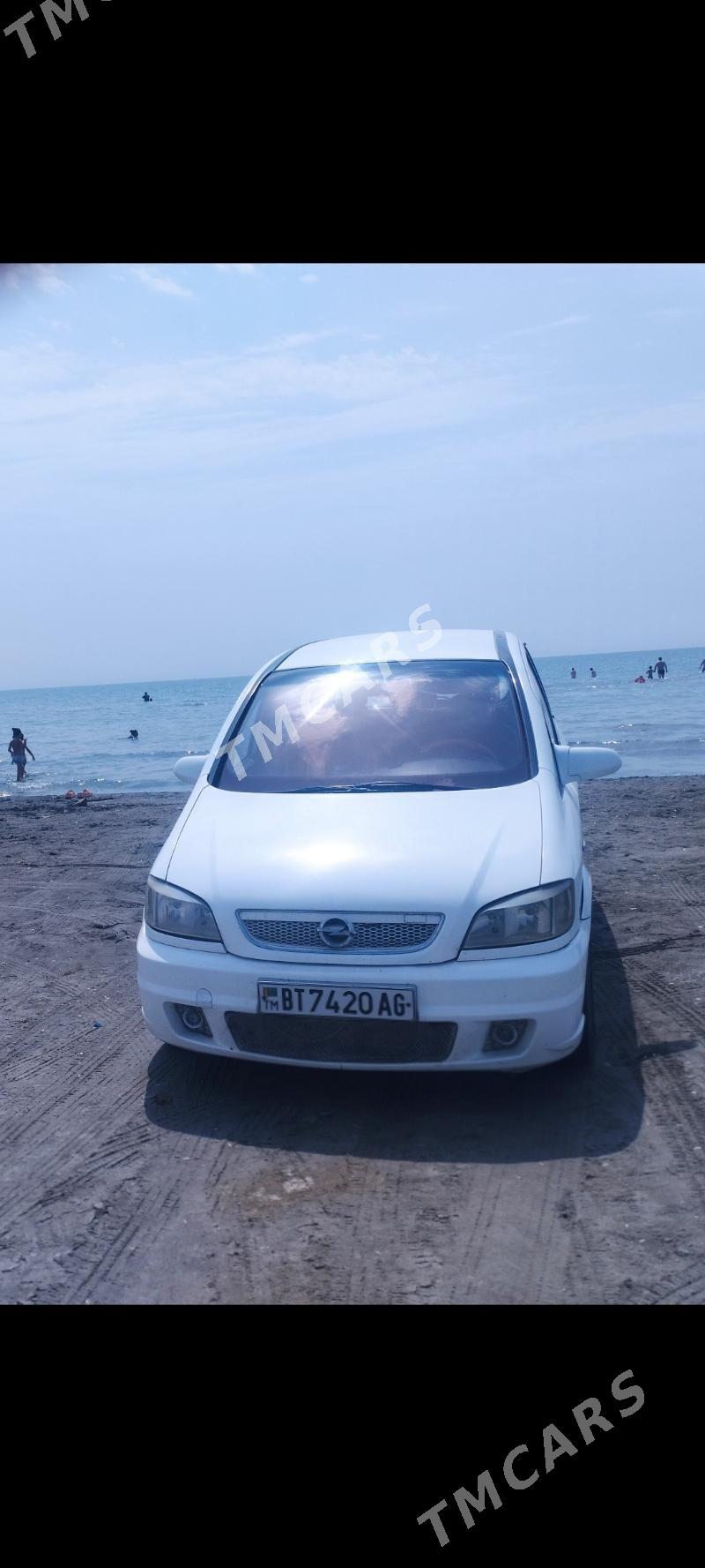 Opel Zafira 2002 - 70 000 TMT - Бузмеин - img 4