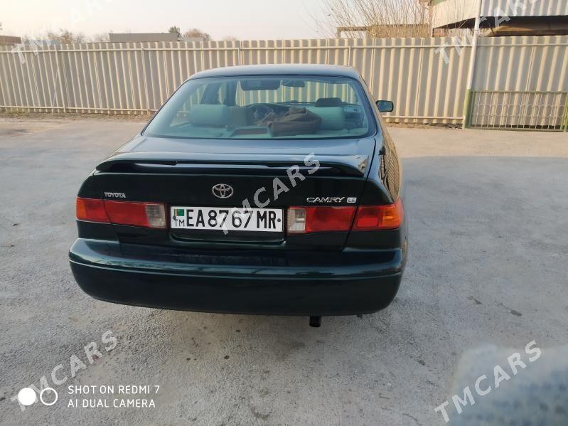 Toyota Camry 2001 - 125 000 TMT - Мары - img 4