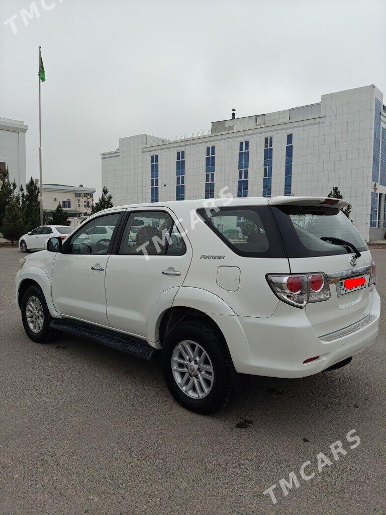 Toyota Fortuner 2012 - 310 000 TMT - Türkmenabat - img 2