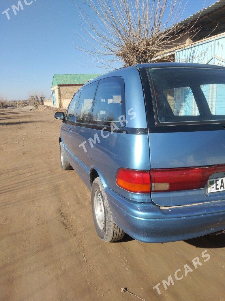 Toyota Previa 1991 - 55 000 TMT - Халач - img 5