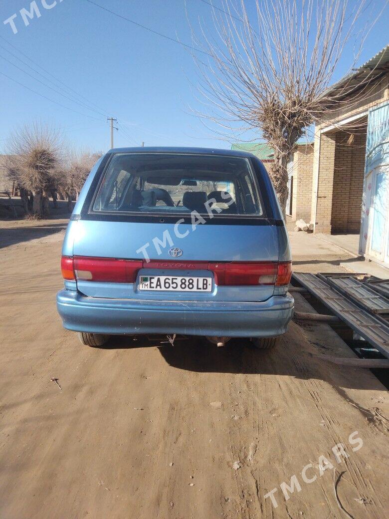 Toyota Previa 1991 - 55 000 TMT - Халач - img 3