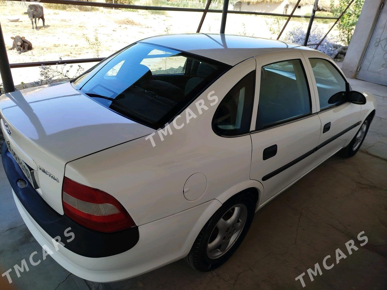 Opel Vectra 1998 - 50 000 TMT - Губадаг - img 3