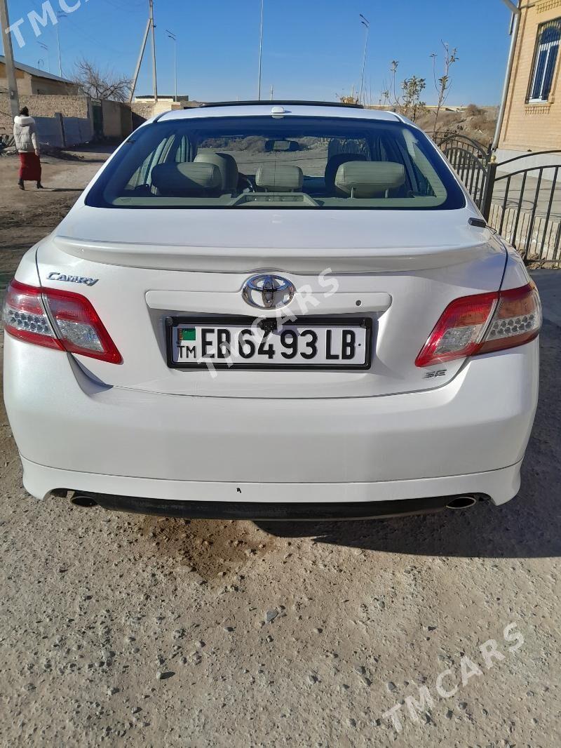 Toyota Camry 2010 - 185 000 TMT - Türkmenabat - img 6