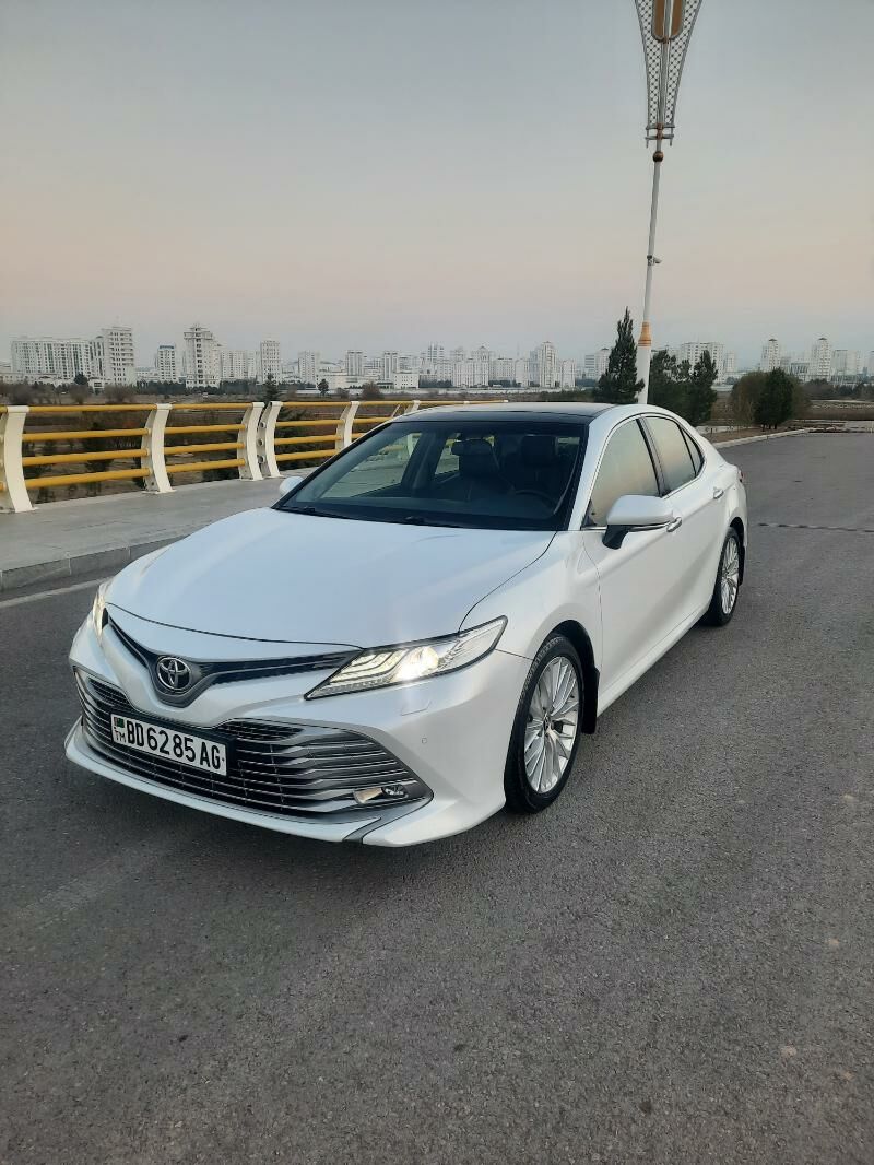 Toyota Camry 2019 - 520 000 TMT - Ашхабад - img 2