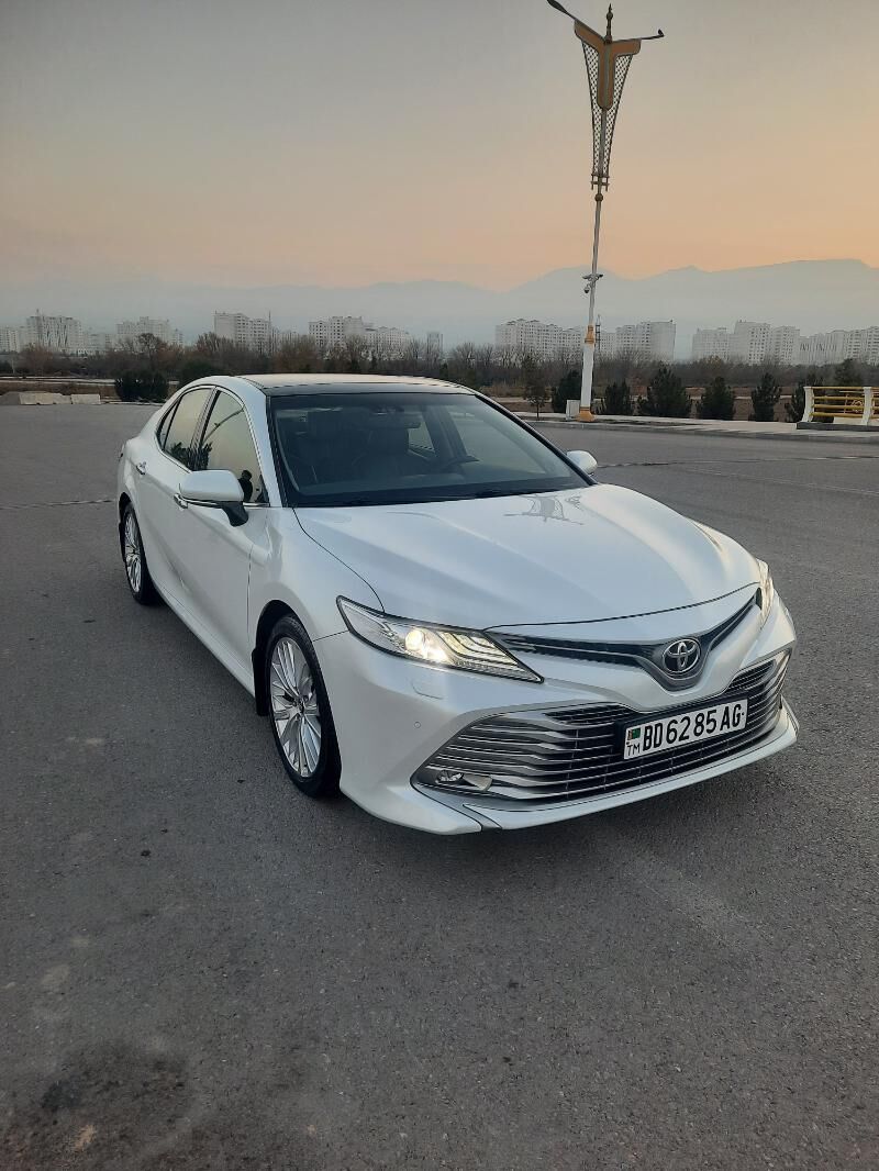 Toyota Camry 2019 - 520 000 TMT - Ашхабад - img 3