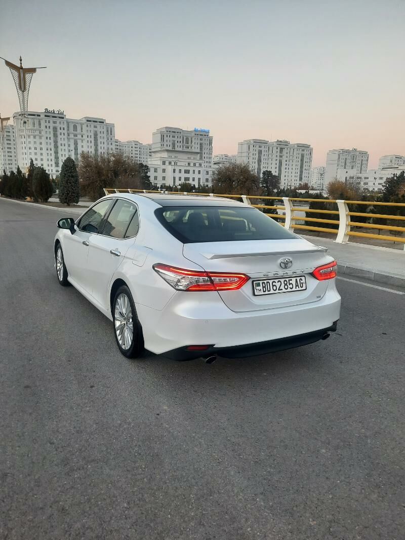 Toyota Camry 2019 - 520 000 TMT - Ашхабад - img 6