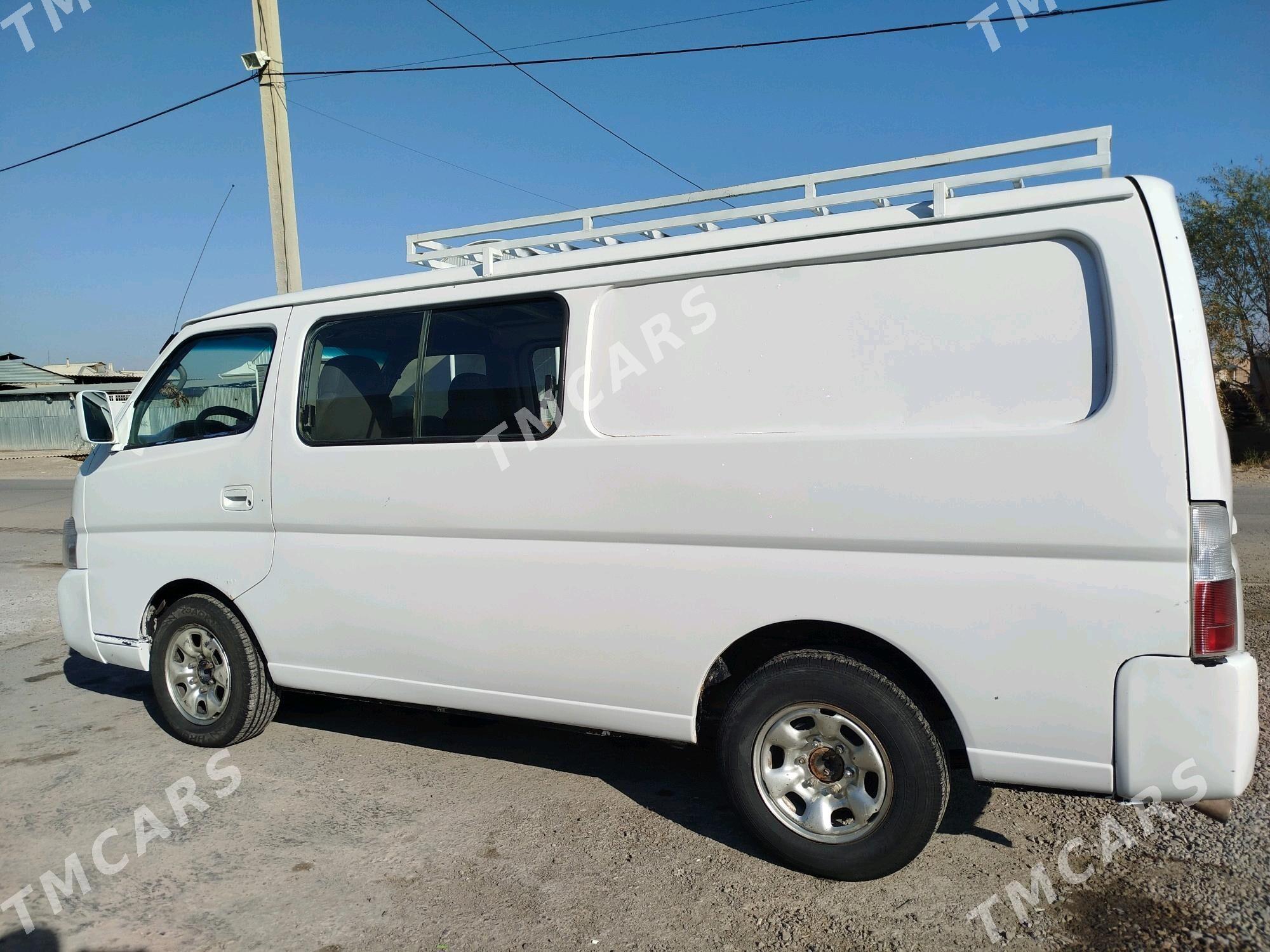 Nissan Urvan 2001 - 120 000 TMT - Мары - img 2