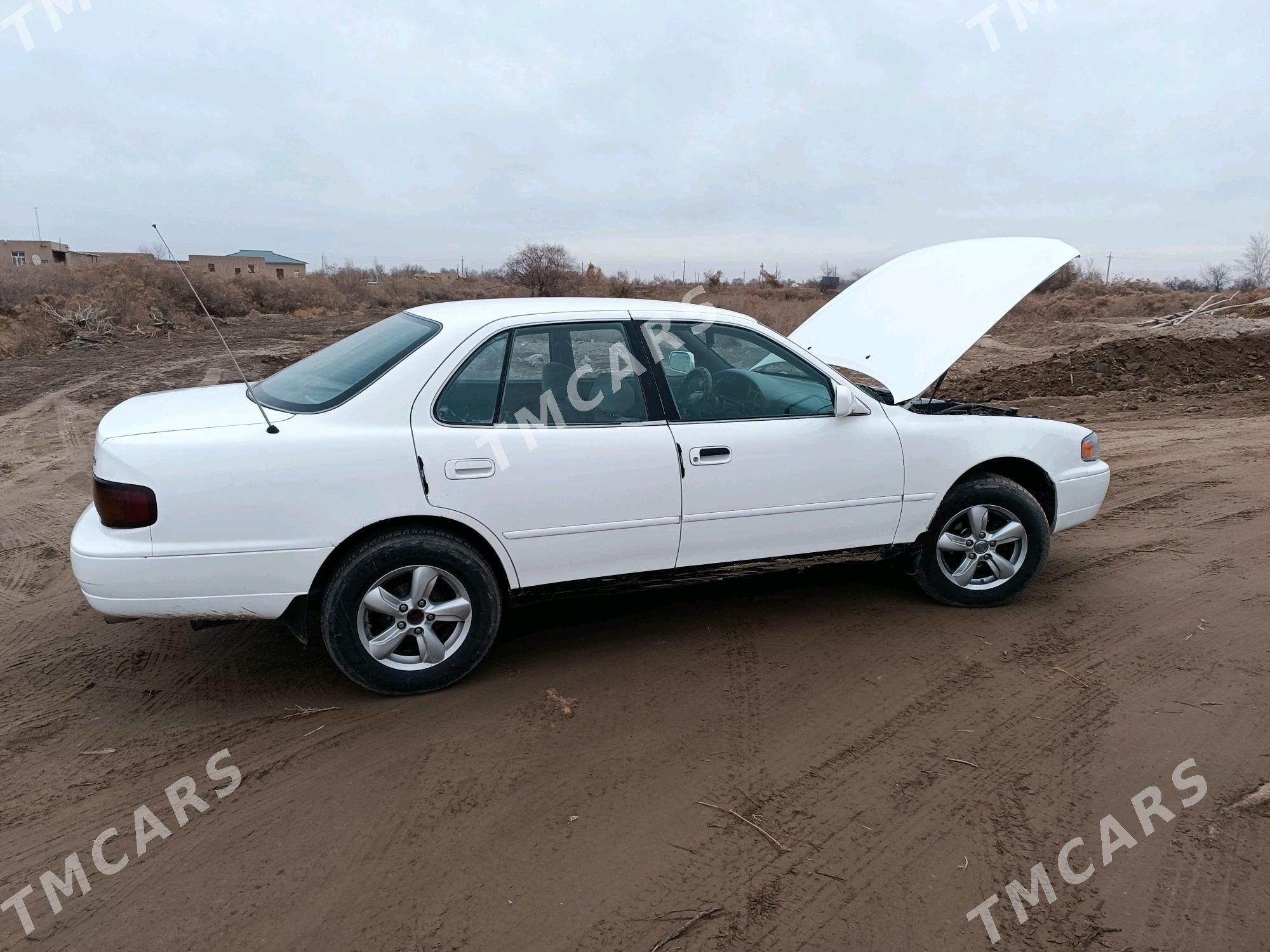 Toyota Camry 1995 - 79 000 TMT - Гурбансолтан Едже - img 6