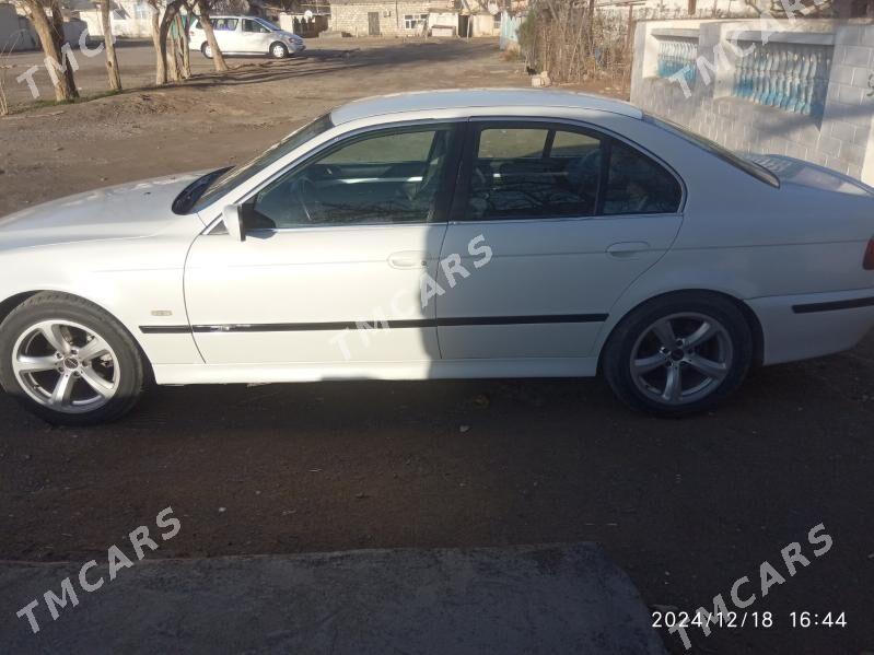 BMW E39 2002 - 75 000 TMT - Туркменбаши - img 2