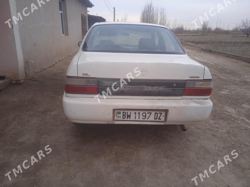 Toyota Corolla 1997 - 45 000 TMT - Şabat etr. - img 5