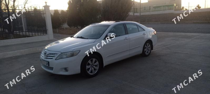 Toyota Camry 2010 - 119 000 TMT - Gyzylarbat - img 2