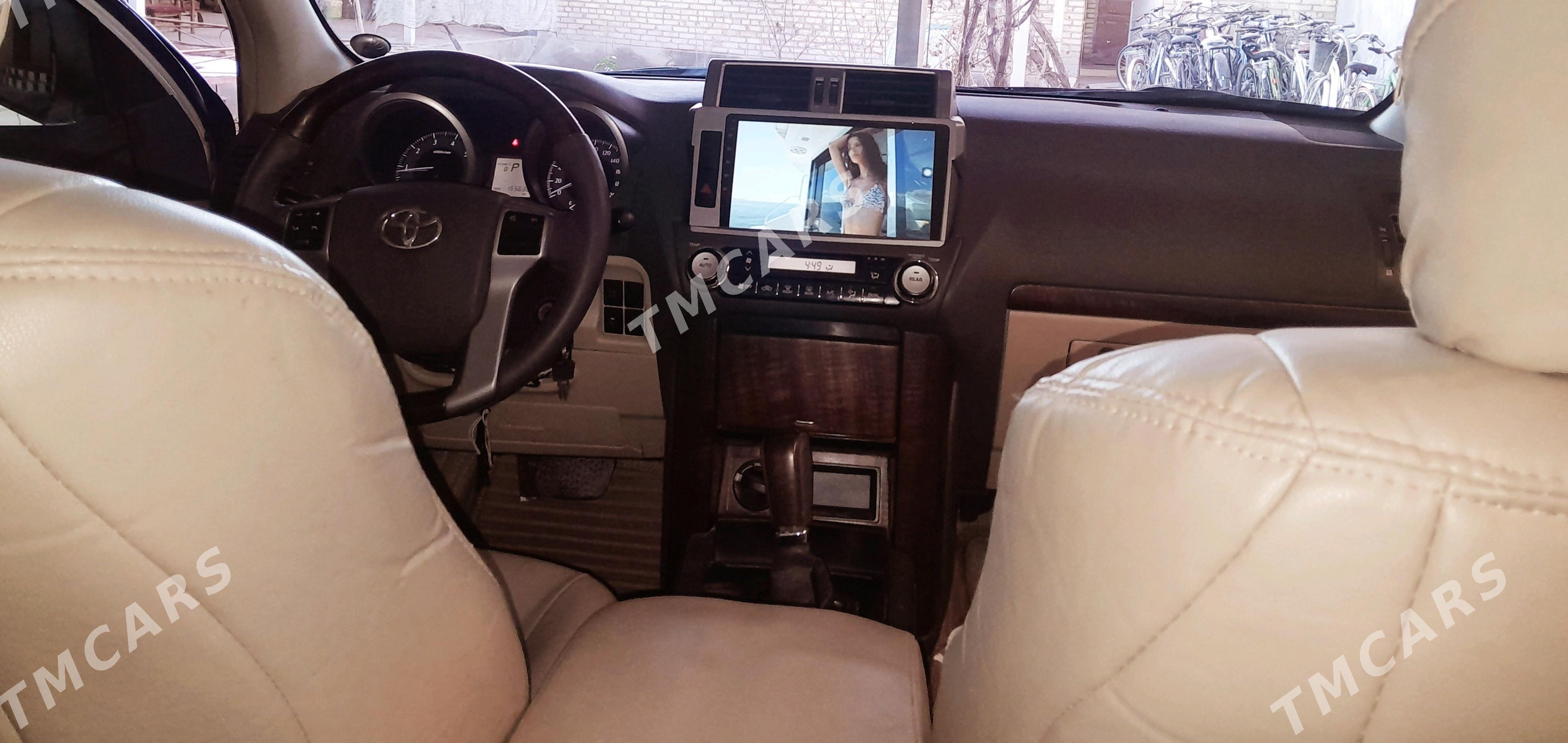 Toyota Land Cruiser Prado 2014 - 500 000 TMT - Саят - img 10