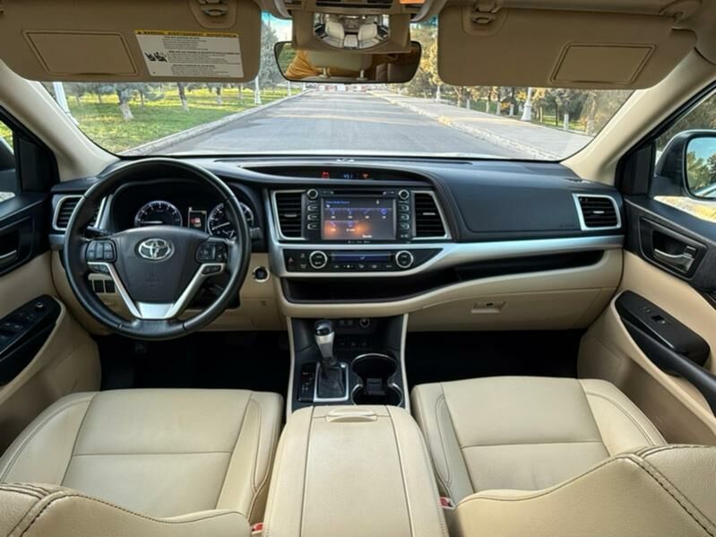 Toyota Highlander 2019 - 499 000 TMT - Ашхабад - img 9