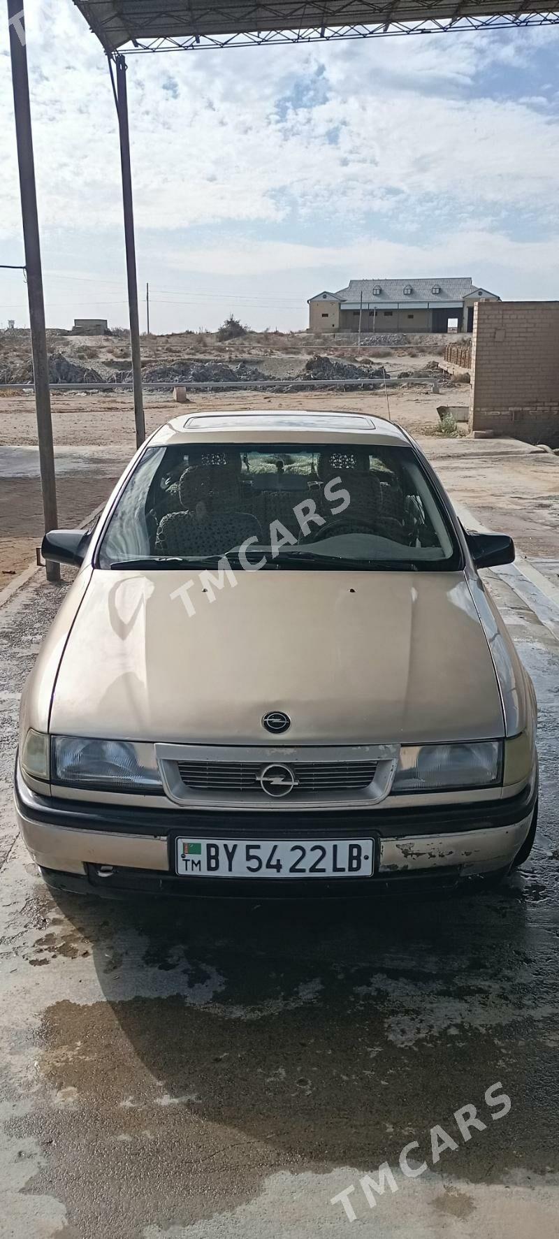 Opel Vectra 1992 - 35 000 TMT - Керки - img 6