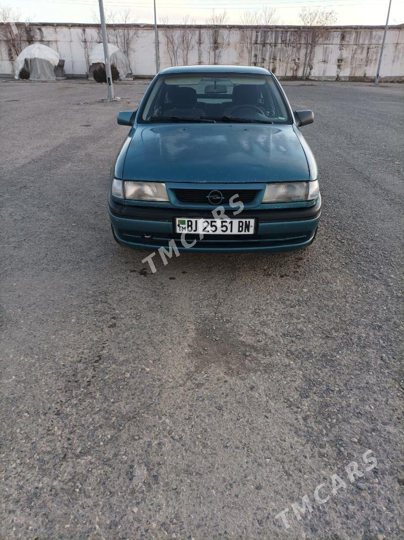 Opel Vectra 1993 - 30 000 TMT - Gyzylarbat - img 5