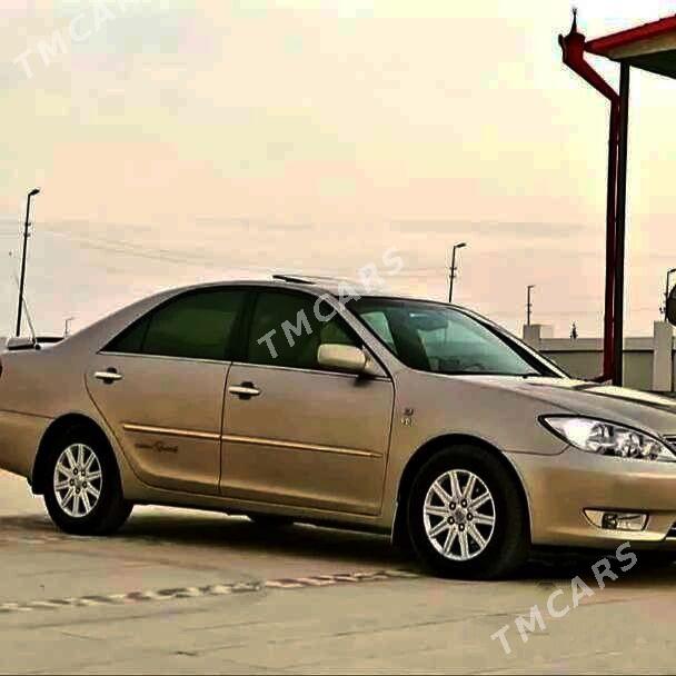 Toyota Camry 2004 - 200 000 TMT - Анев - img 3