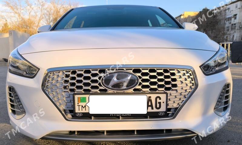 Hyundai Elantra GT 2017 - 269 000 TMT - Aşgabat - img 4