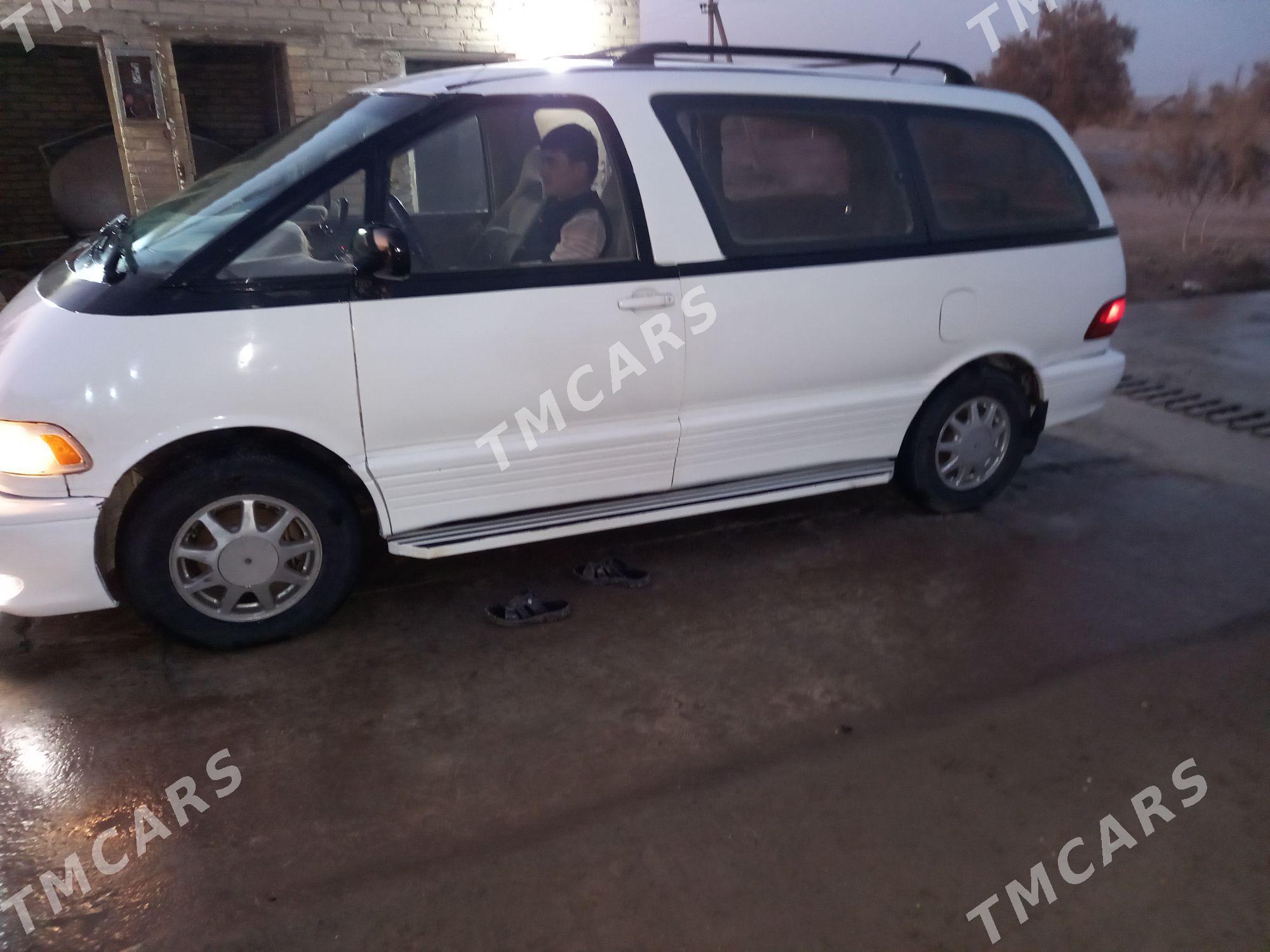 Toyota Previa 1993 - 70 000 TMT - Halaç - img 3