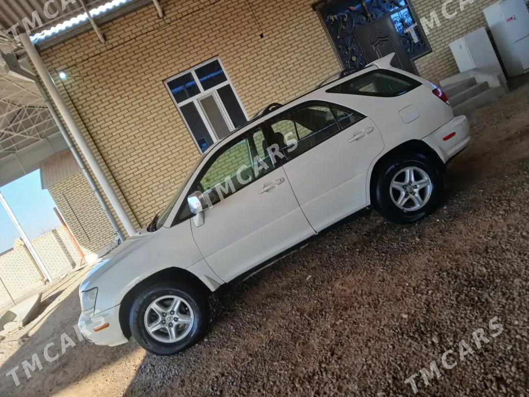 Lexus RX 300 2000 - 140 000 TMT - Сакарчага - img 2