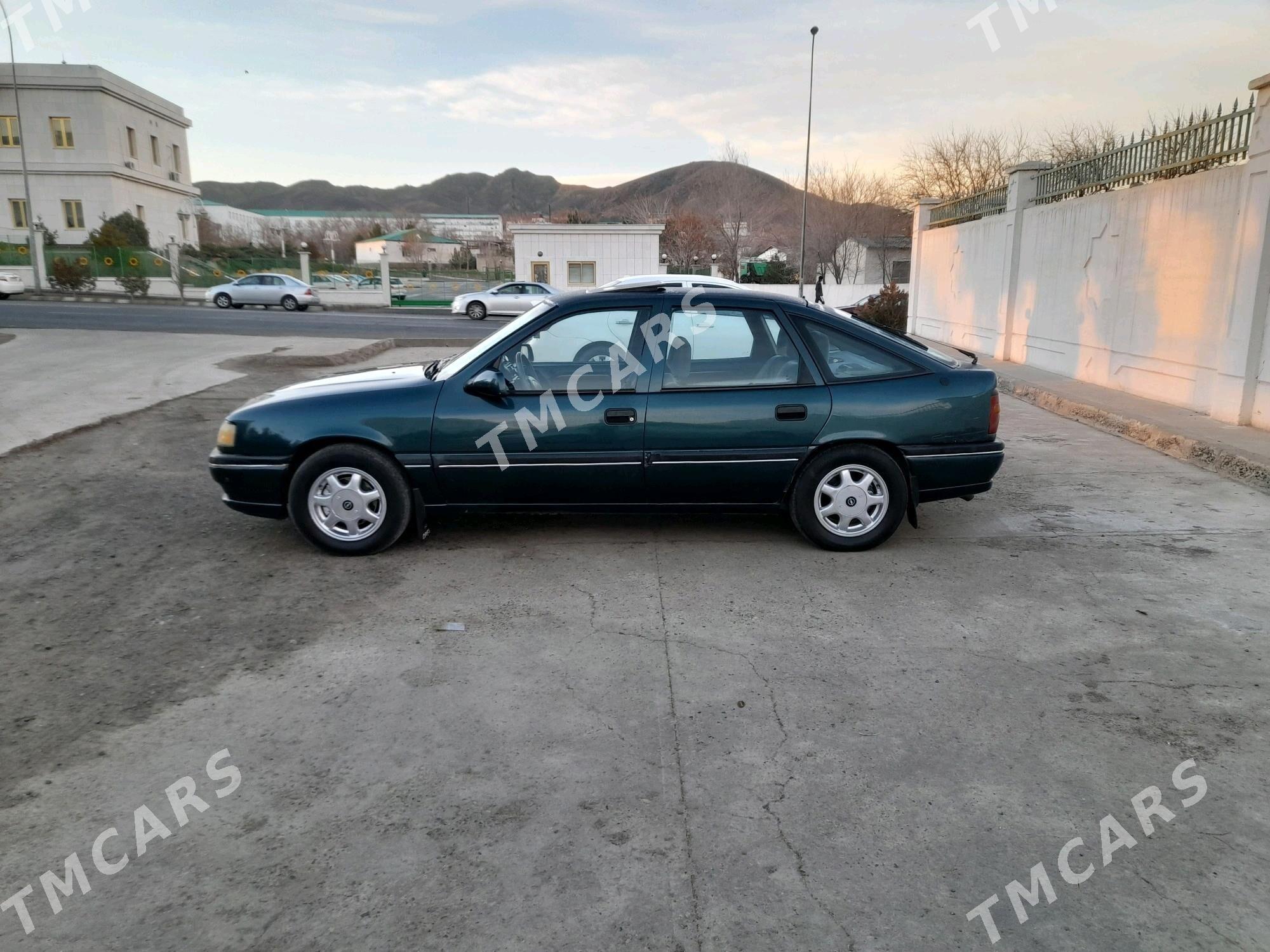 Opel Vectra 1994 - 38 000 TMT - Туркменбаши - img 2