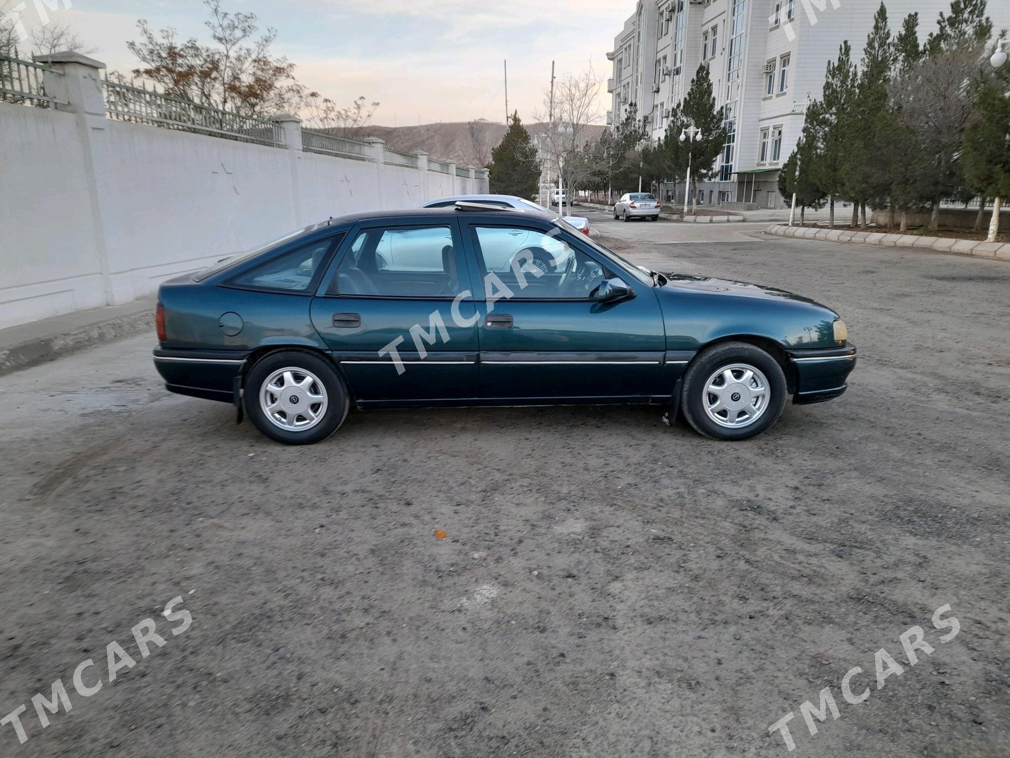 Opel Vectra 1994 - 38 000 TMT - Туркменбаши - img 3