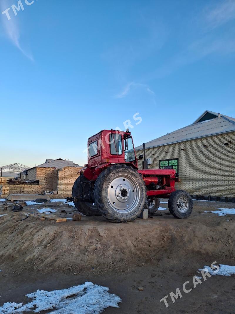 MTZ T-28 2005 - 20 000 TMT - Murgap - img 3