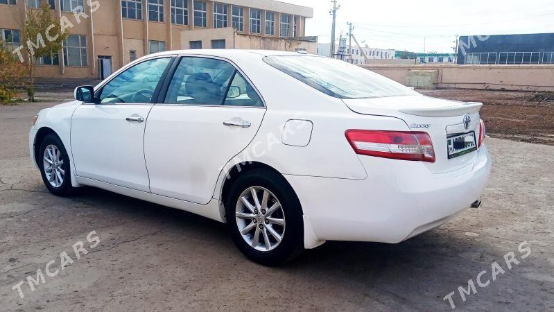 Toyota Camry 2010 - 130 000 TMT - Дашогуз - img 3