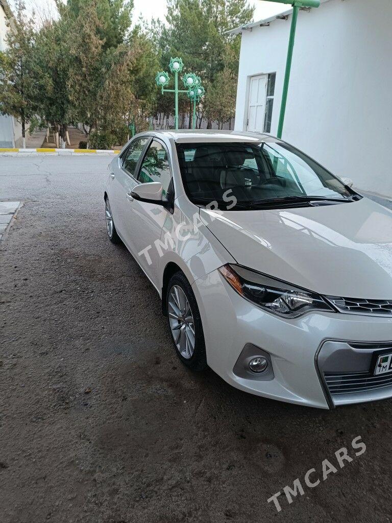 Toyota Corolla 2015 - 180 000 TMT - Aşgabat - img 4