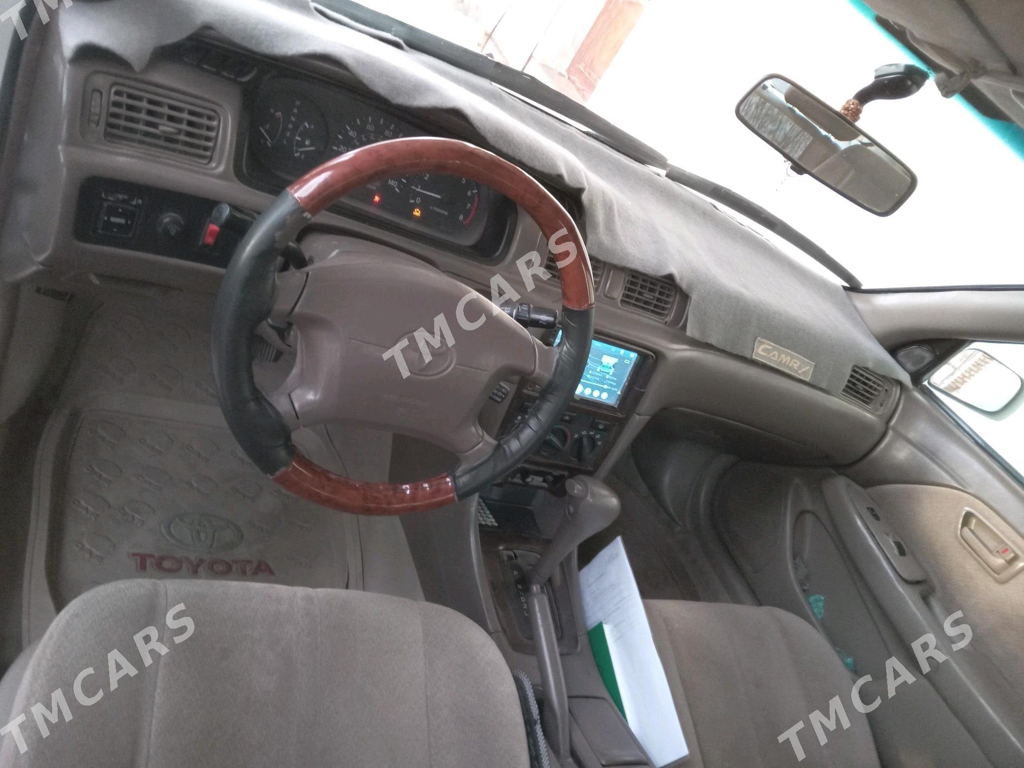 Toyota Camry 2000 - 120 000 TMT - Daşoguz - img 5