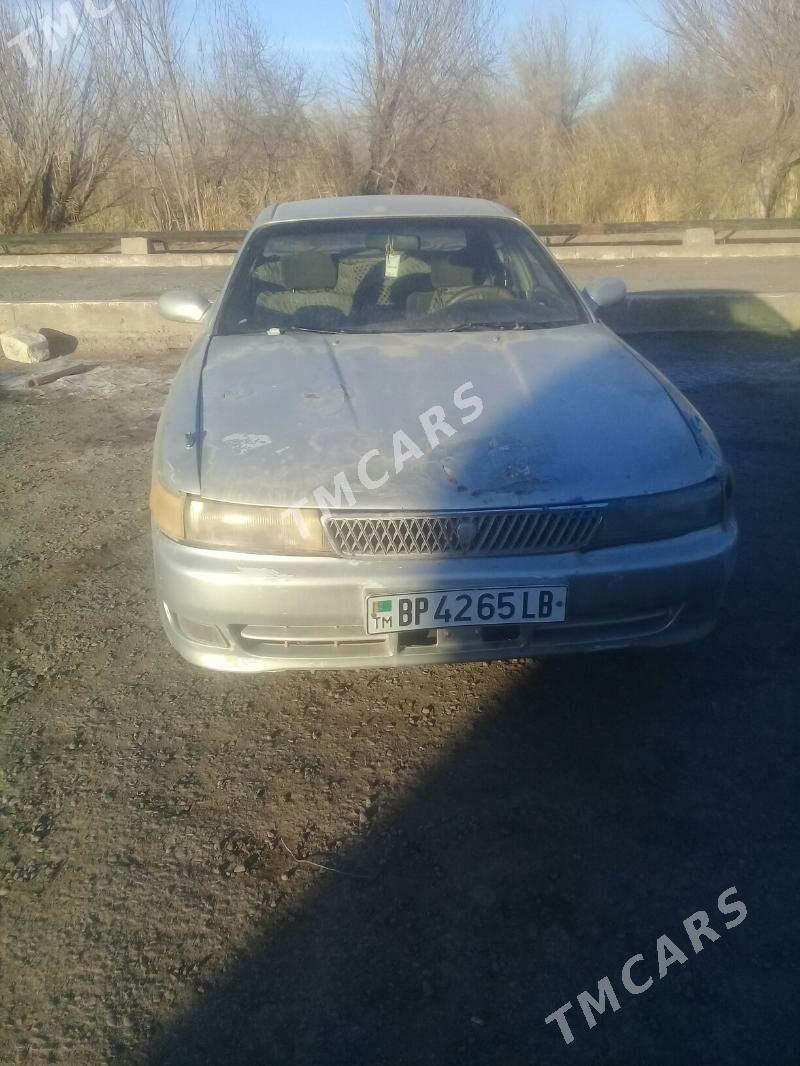 Toyota Chaser 1995 - 25 000 TMT - Халач - img 3