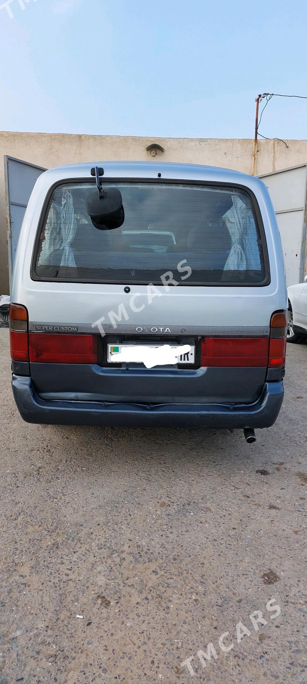 Toyota Hiace 1990 - 65 000 TMT - Мары - img 6