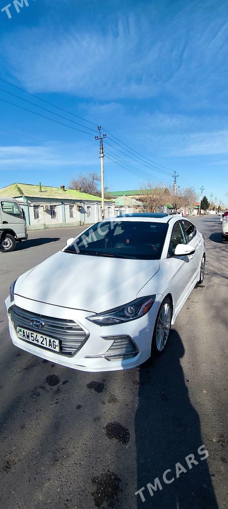 Hyundai Elantra 2018 - 210 000 TMT - Aşgabat - img 7