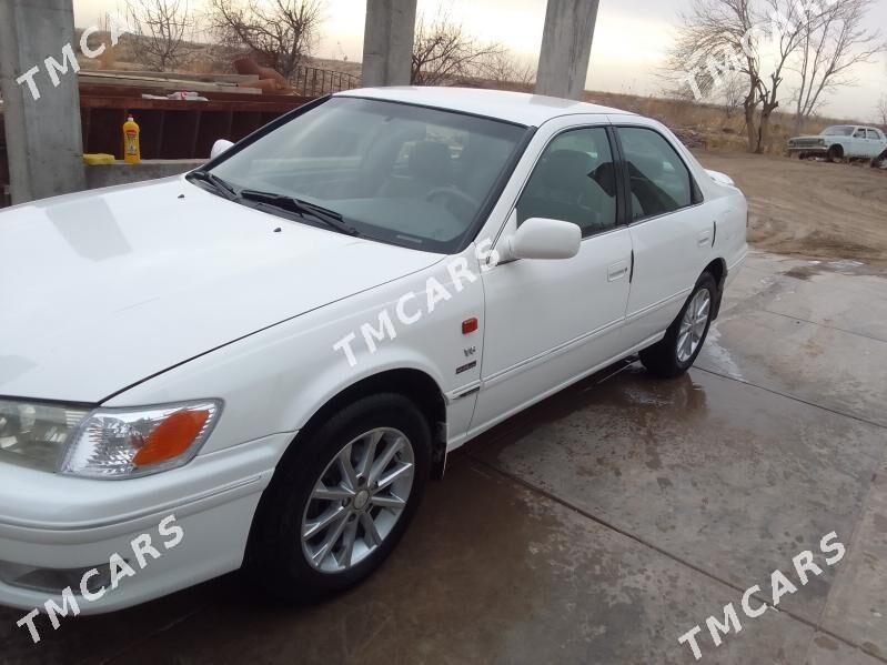 Toyota Camry 2001 - 145 000 TMT - Дянев - img 4