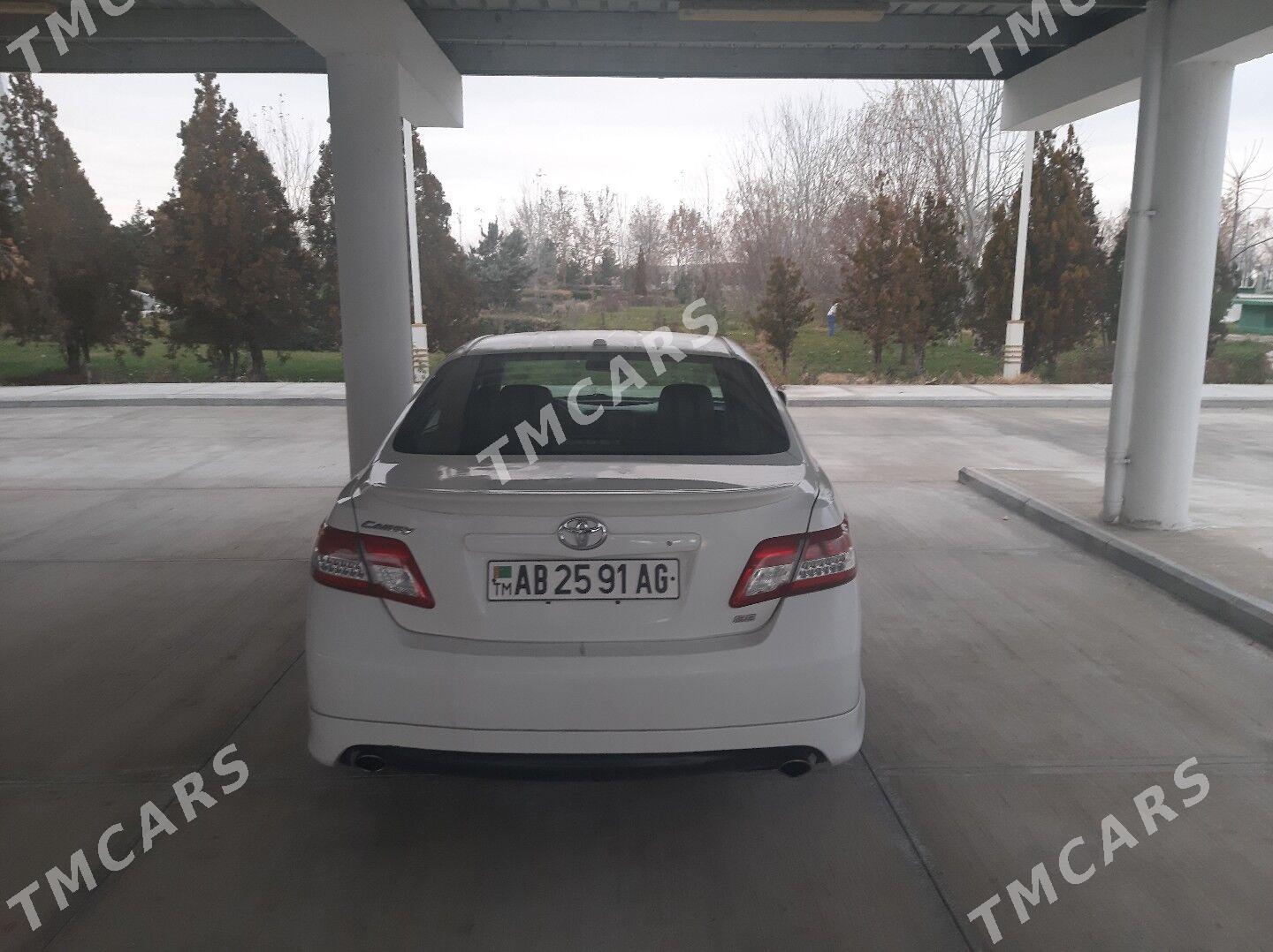 Toyota Camry 2010 - 170 000 TMT - Ашхабад - img 2