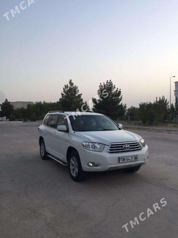 Toyota Highlander 2010 - 235 000 TMT - Балканабат - img 2