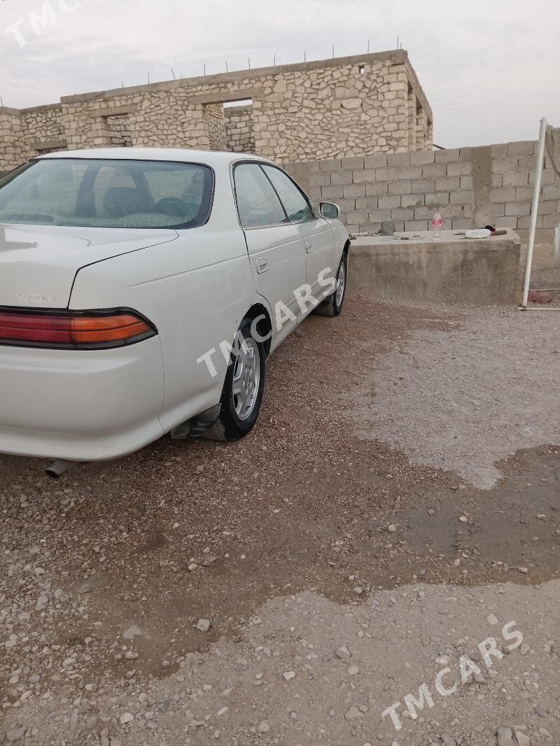 Toyota Mark II 1994 - 32 000 TMT - Balkanabat - img 2