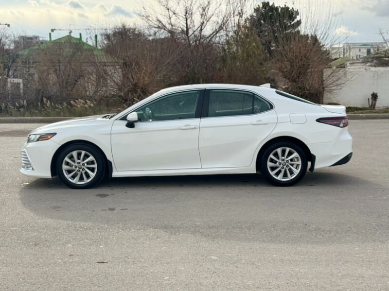 Toyota Camry 2022 - 310 000 TMT - Aşgabat - img 7