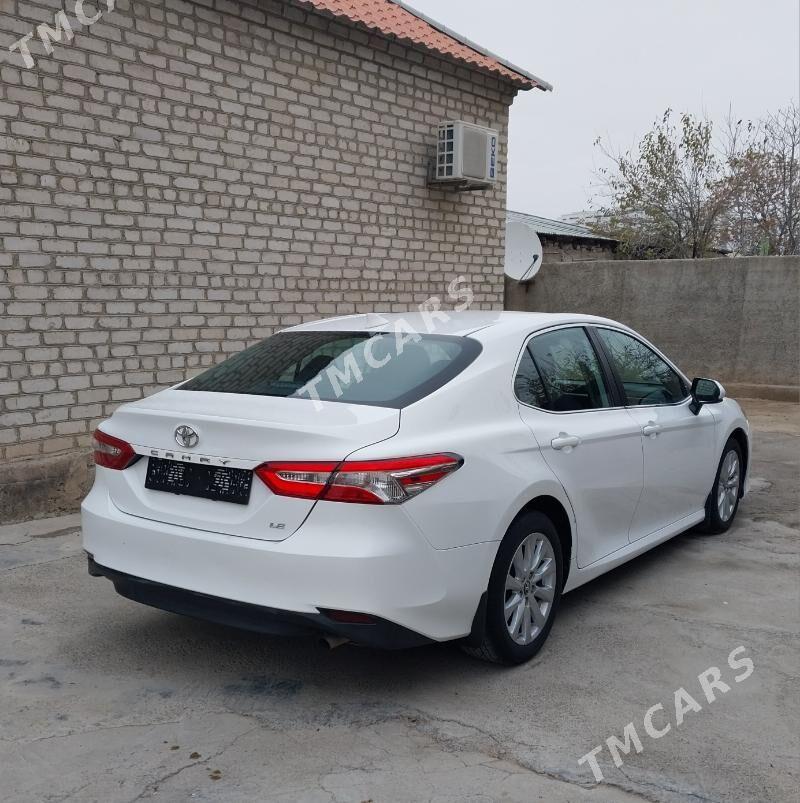 Toyota Camry 2019 - 290 000 TMT - Aşgabat - img 3