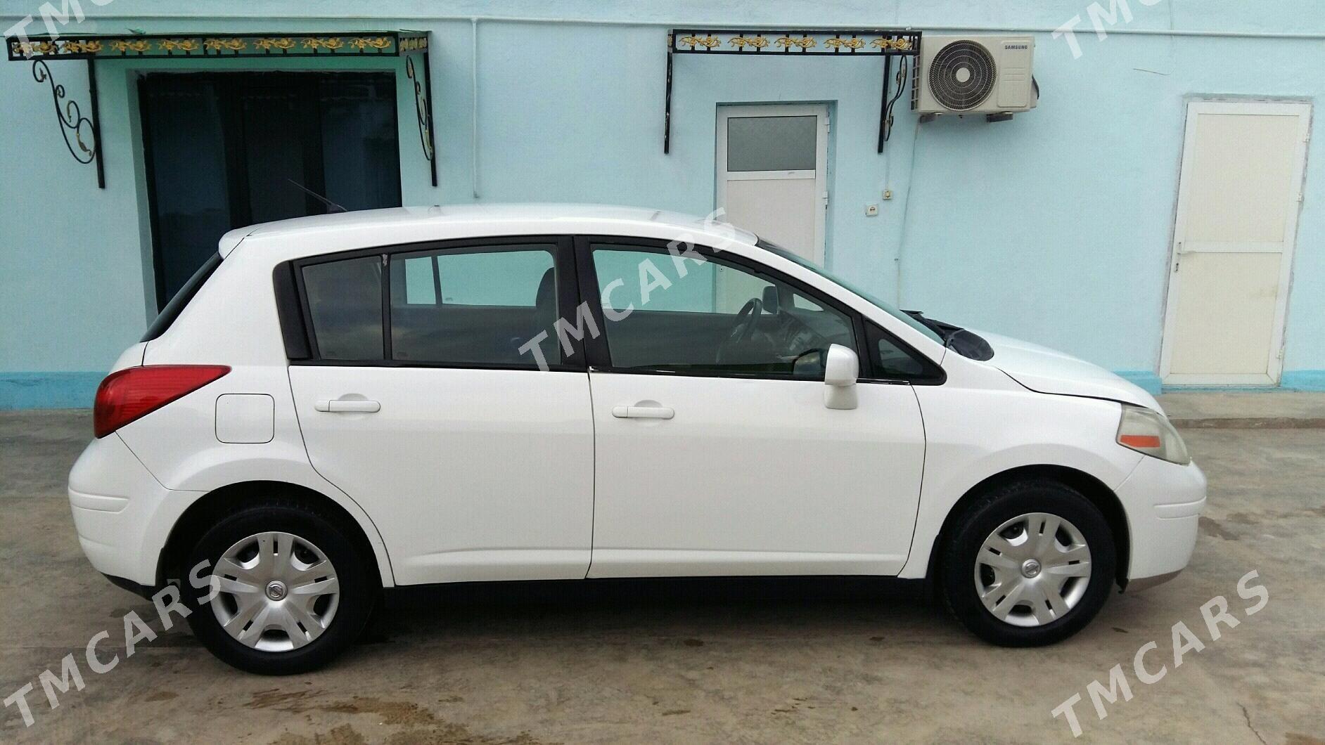 Nissan Versa 2009 - 112 000 TMT - Ашхабад - img 3