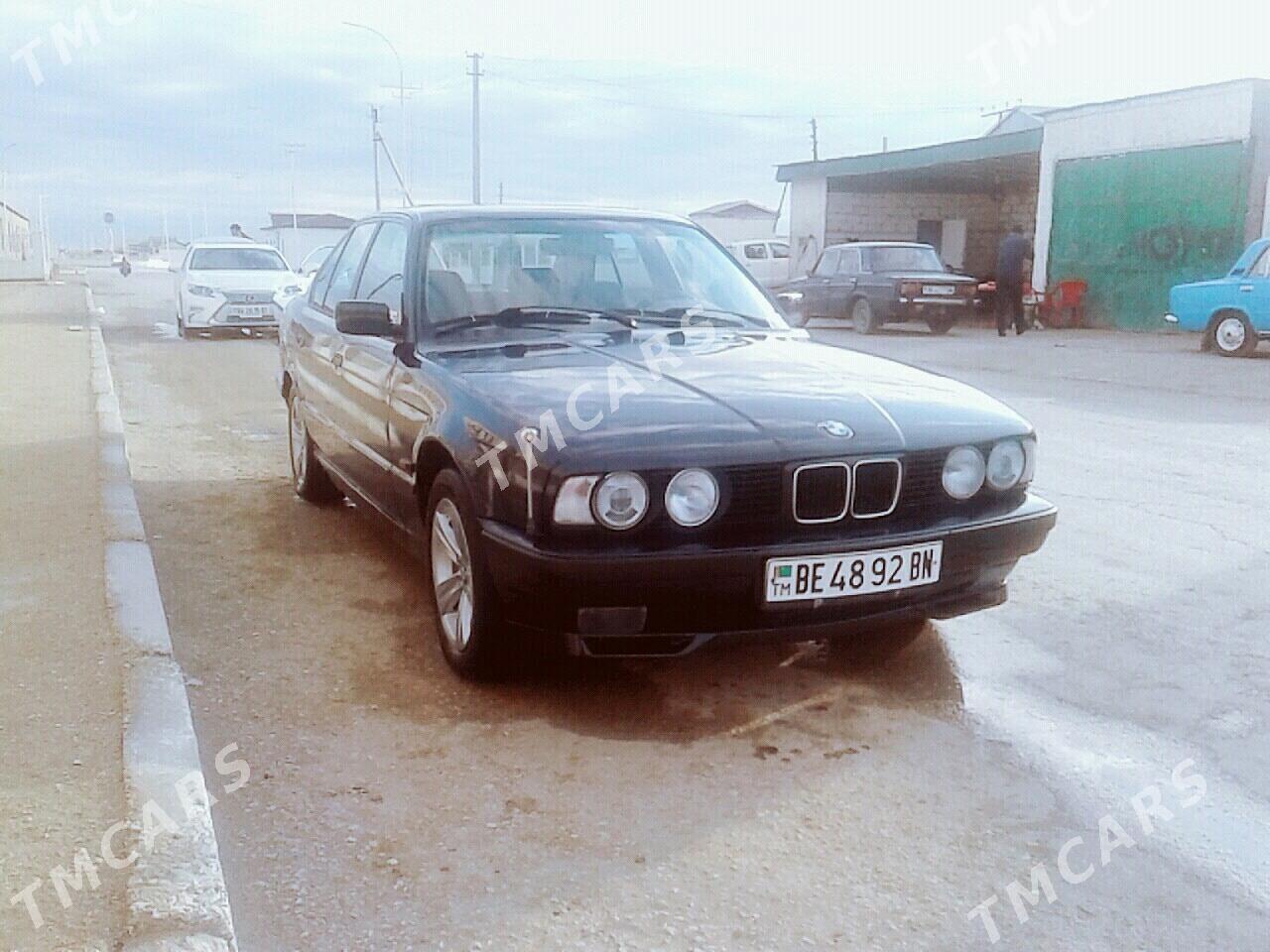 BMW 525 1993 - 60 000 TMT - Эсенгулы - img 5