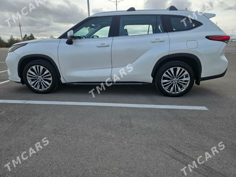 Toyota Highlander 2021 - 730 000 TMT - Ашхабад - img 4