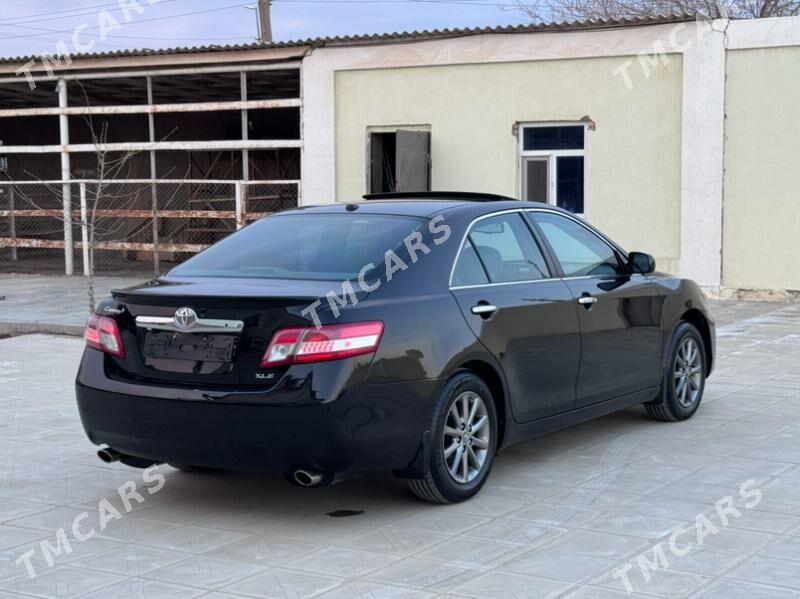 Toyota Camry 2010 - 225 000 TMT - Мары - img 9