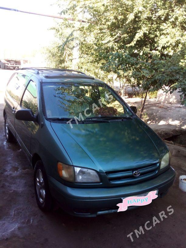 Toyota Sienna 2000 - 150 000 TMT - Болдумсаз - img 2