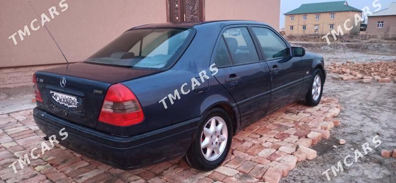 Mercedes-Benz C250 1997 - 45 000 TMT - Кёнеургенч - img 2