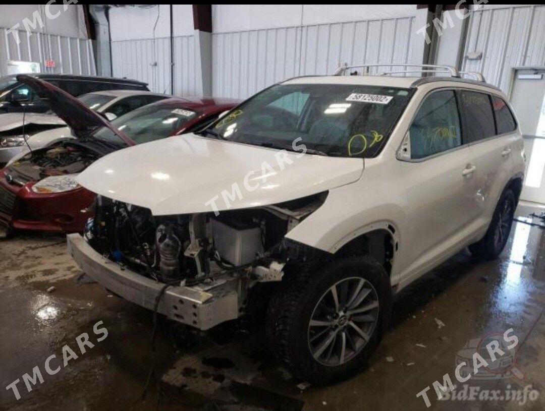 Toyota Highlander 2018 - 549 000 TMT - Aşgabat - img 9