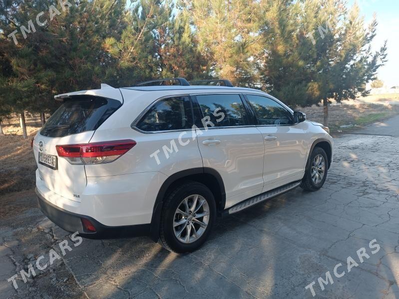 Toyota Highlander 2017 - 400 000 TMT - Mary - img 3